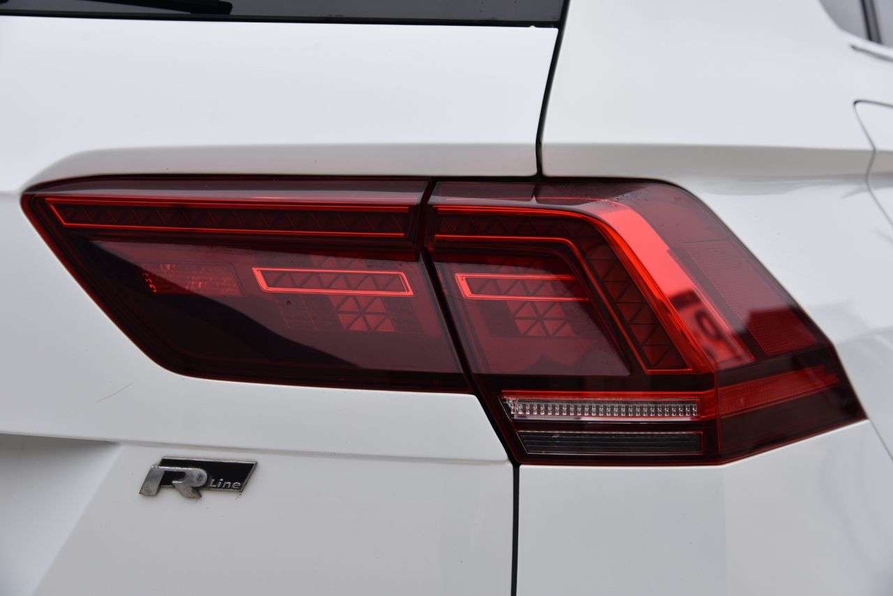 2018 VOLKSWAGEN TIGUAN 2018 VOLKSWAGEN TIGUAN