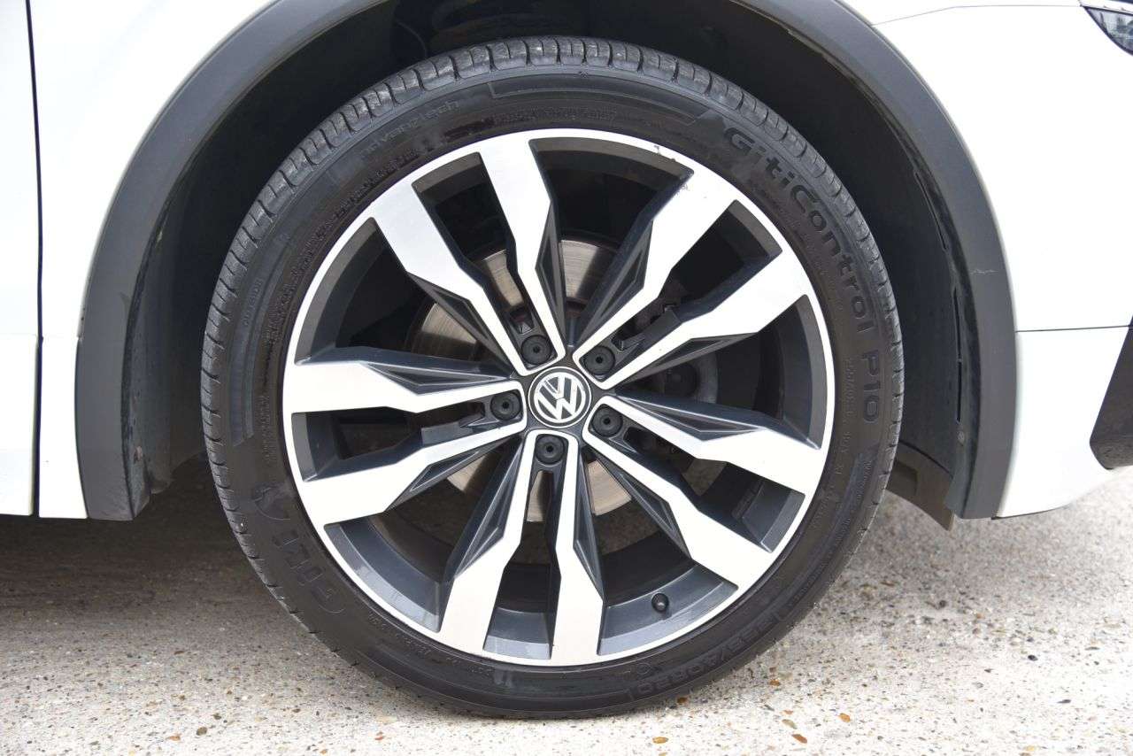 2018 VOLKSWAGEN TIGUAN 2018 VOLKSWAGEN TIGUAN