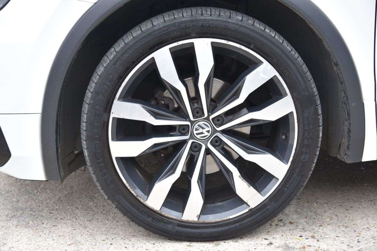 2018 VOLKSWAGEN TIGUAN 2018 VOLKSWAGEN TIGUAN