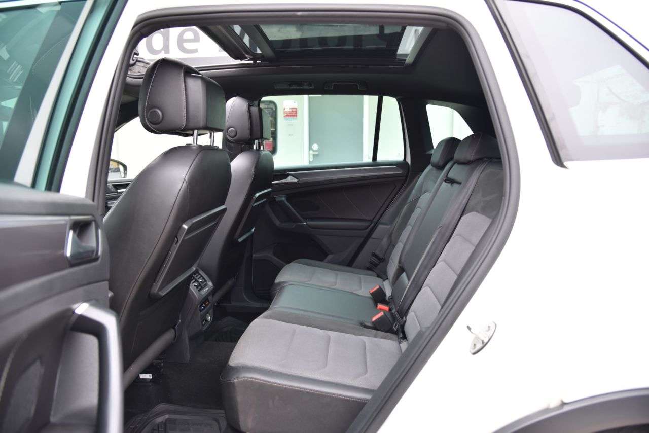2018 VOLKSWAGEN TIGUAN 2018 VOLKSWAGEN TIGUAN