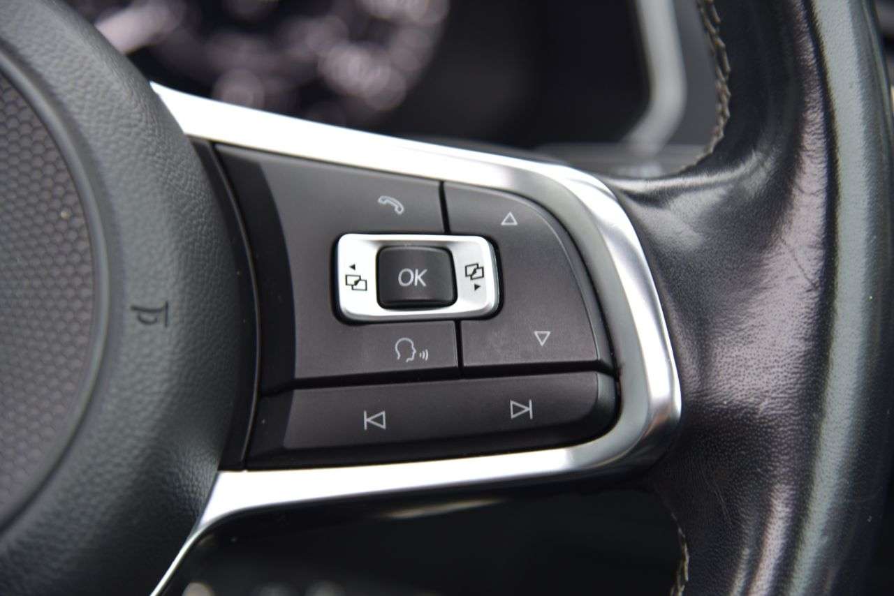 2018 VOLKSWAGEN TIGUAN 2018 VOLKSWAGEN TIGUAN