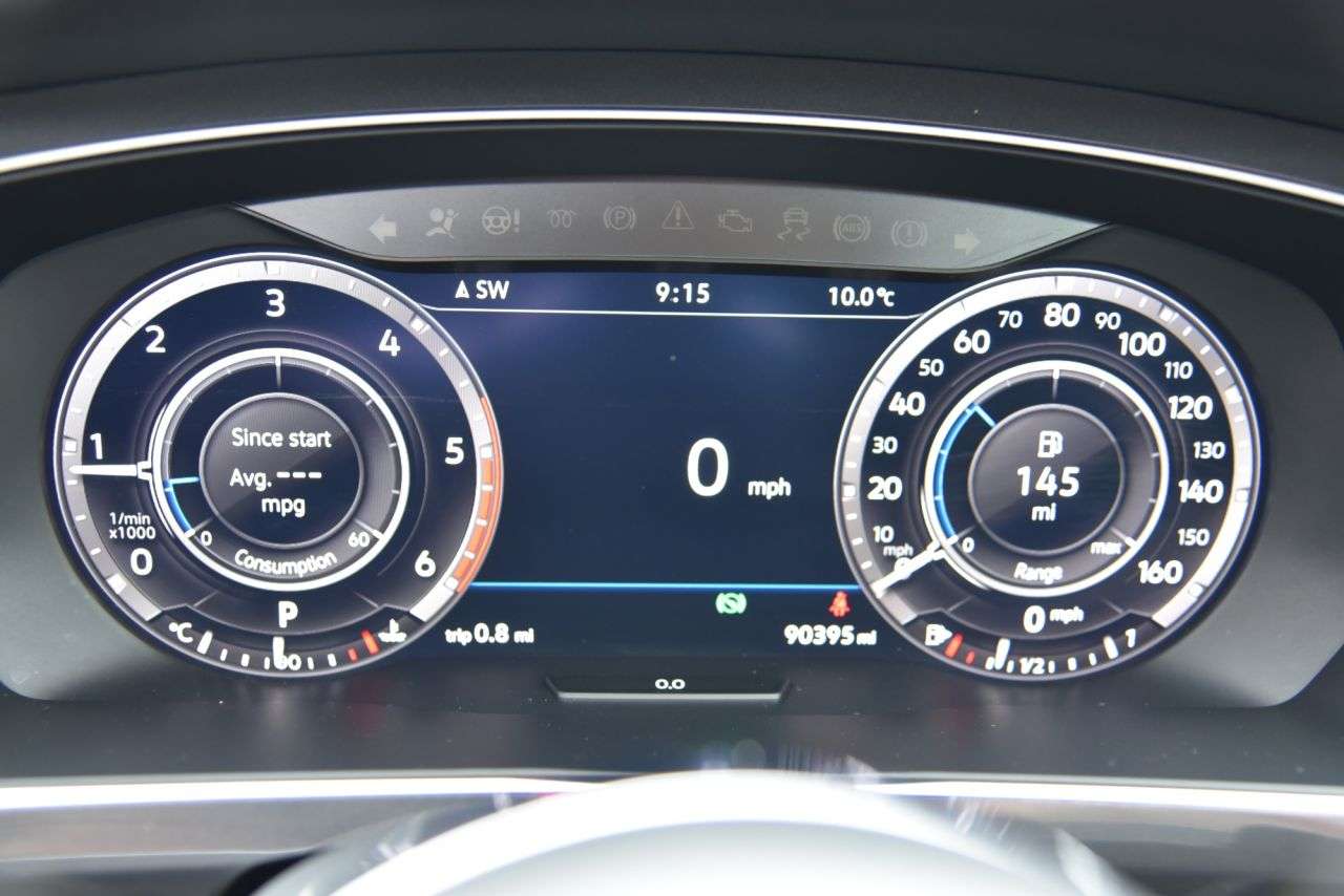 2018 VOLKSWAGEN TIGUAN 2018 VOLKSWAGEN TIGUAN