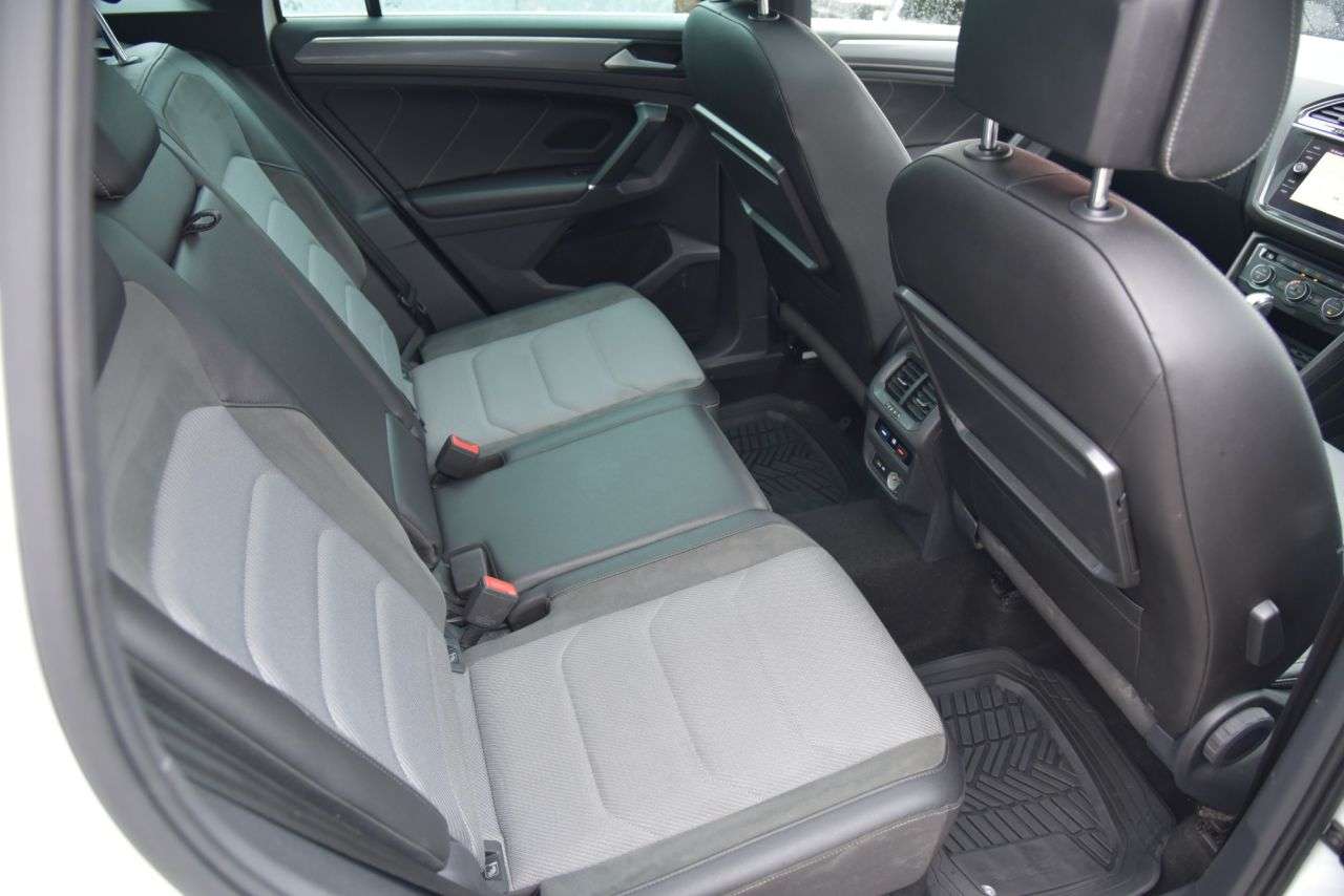 2018 VOLKSWAGEN TIGUAN 2018 VOLKSWAGEN TIGUAN