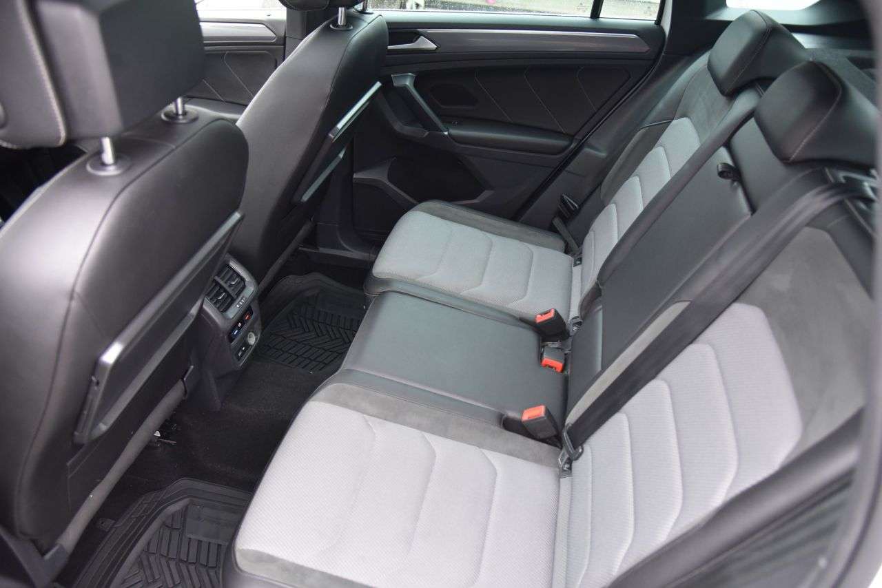 2018 VOLKSWAGEN TIGUAN 2018 VOLKSWAGEN TIGUAN