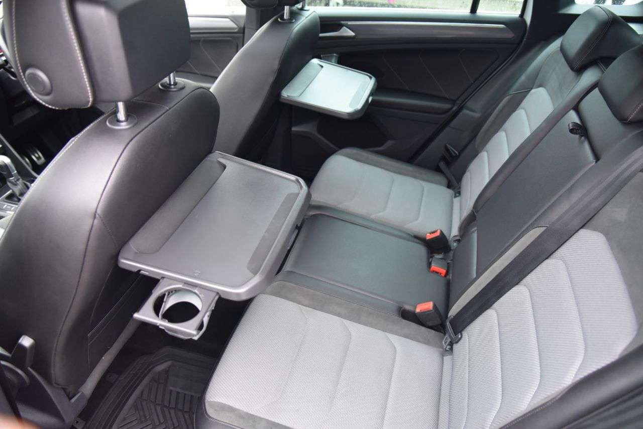 2018 VOLKSWAGEN TIGUAN 2018 VOLKSWAGEN TIGUAN