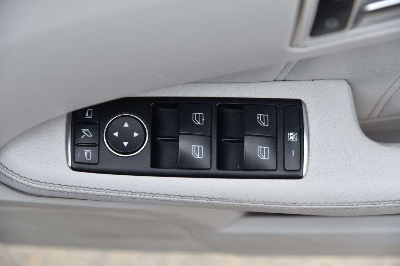 2013 MERCEDES-BENZ E-CLASS 2013 MERCEDES-BENZ E-CLASS