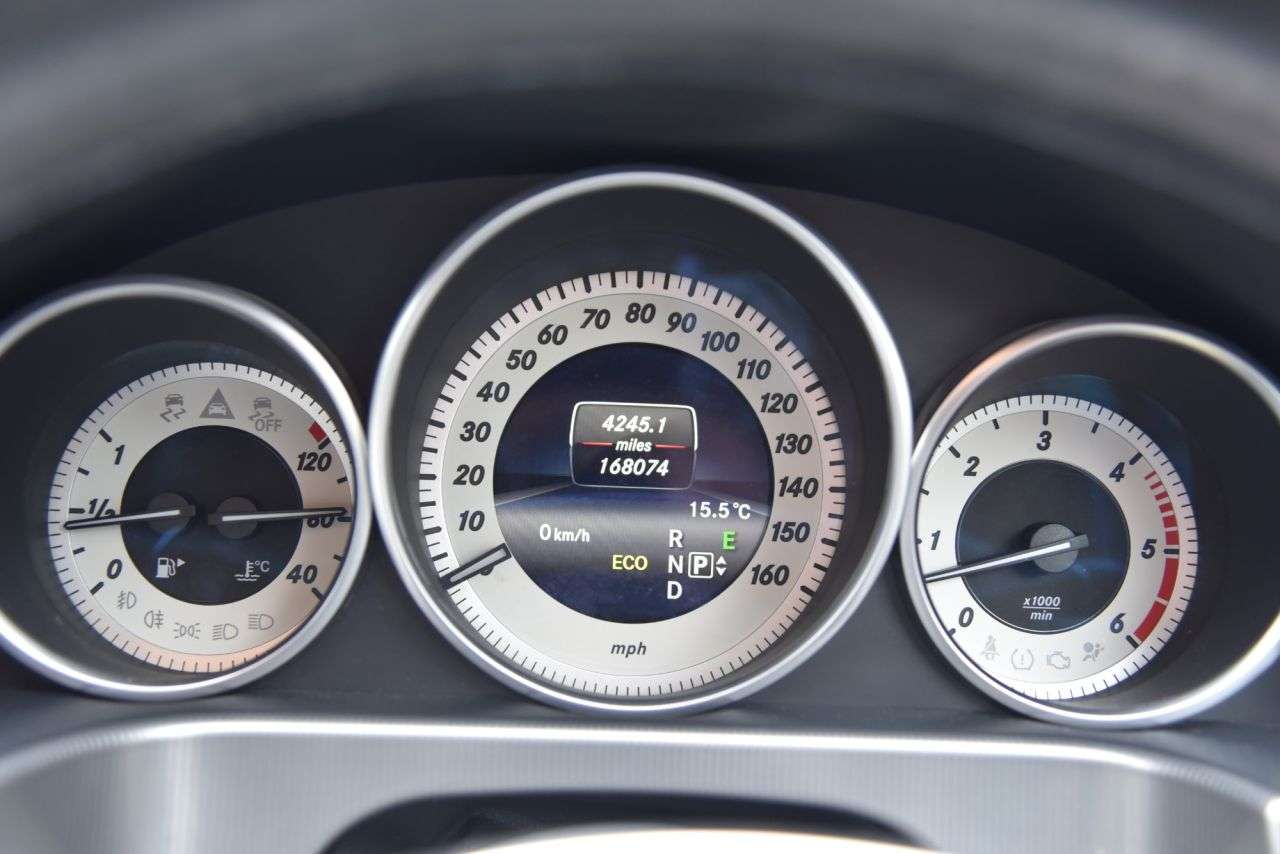 2013 MERCEDES-BENZ E-CLASS 2013 MERCEDES-BENZ E-CLASS