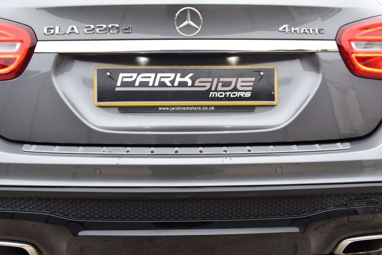 2016 MERCEDES-BENZ GLA 2016 MERCEDES-BENZ GLA