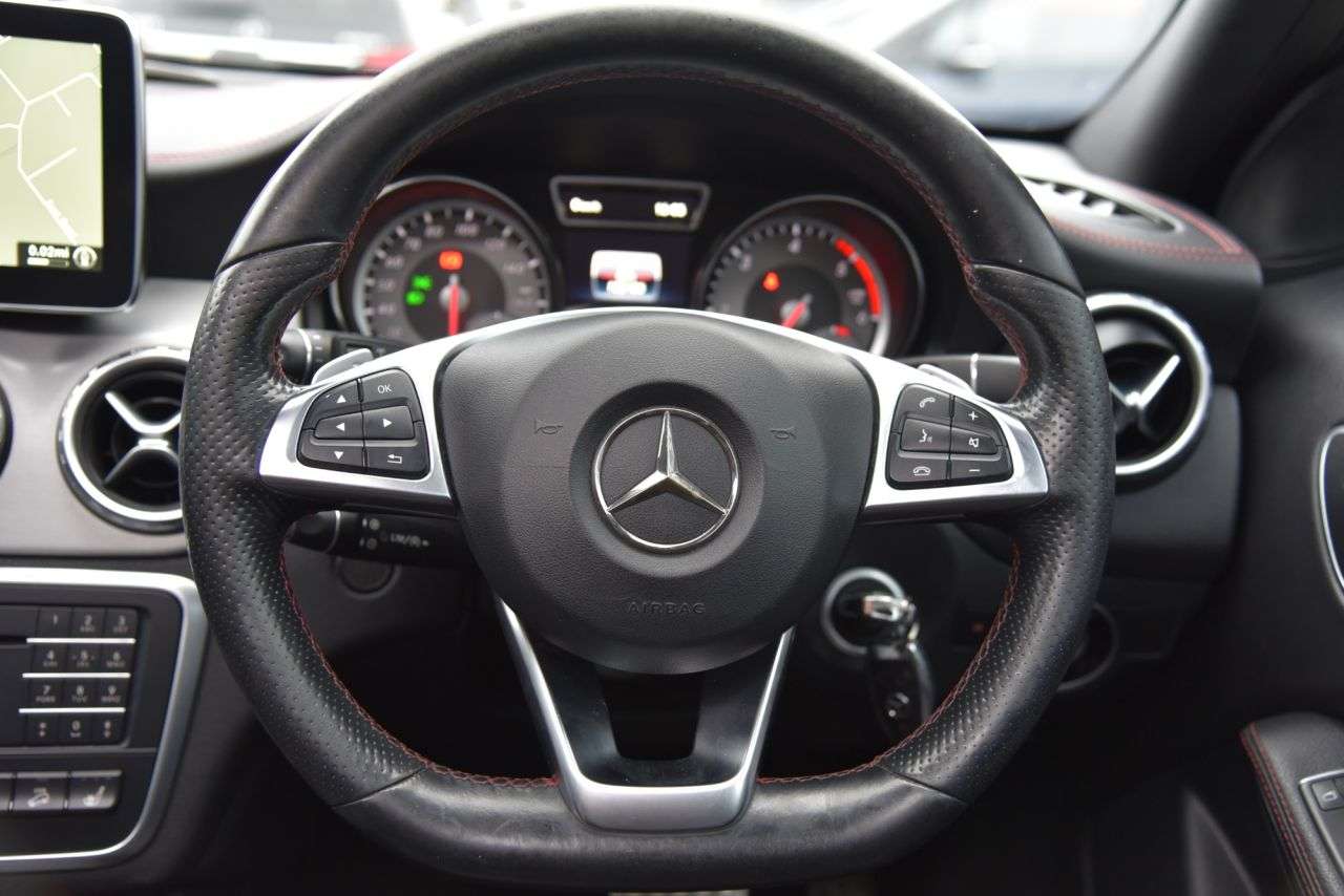 2016 MERCEDES-BENZ GLA 2016 MERCEDES-BENZ GLA