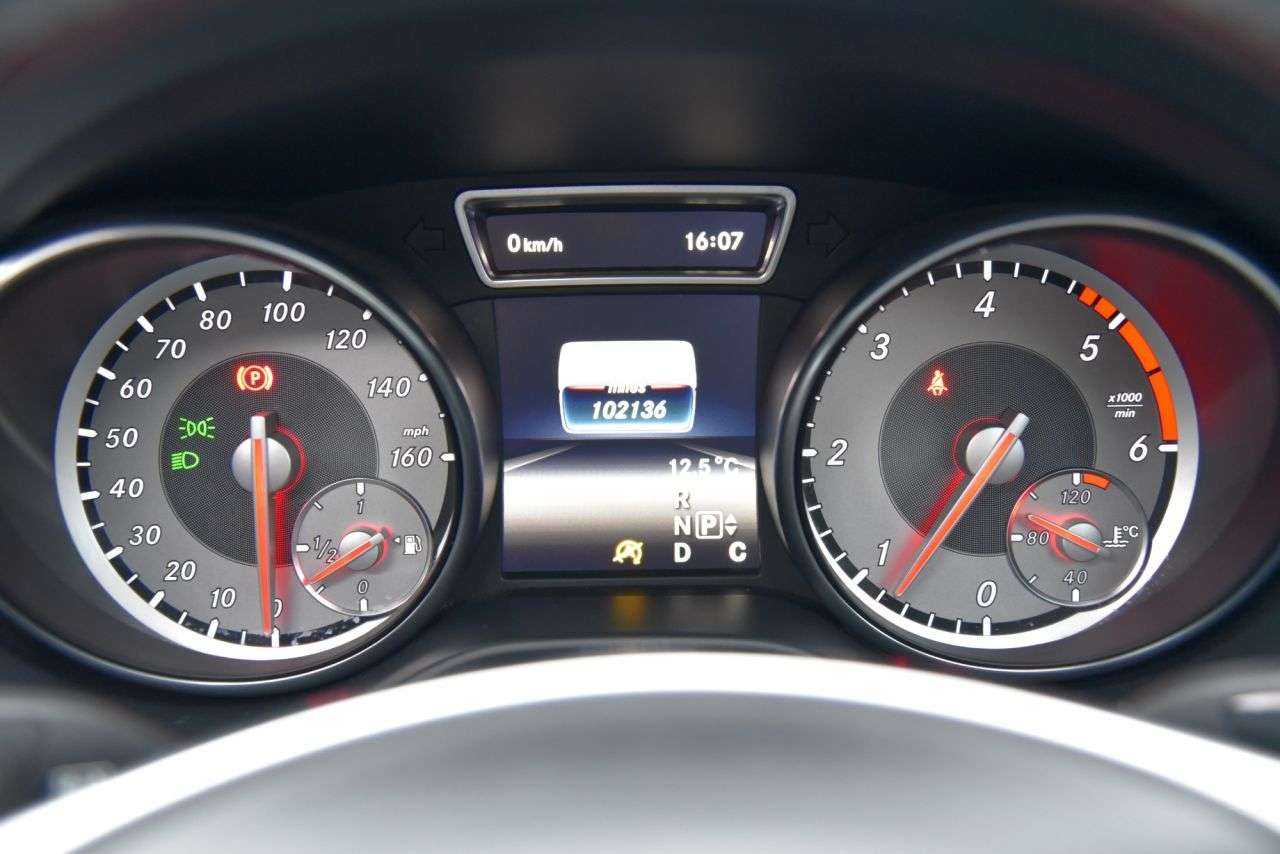 2016 MERCEDES-BENZ GLA 2016 MERCEDES-BENZ GLA