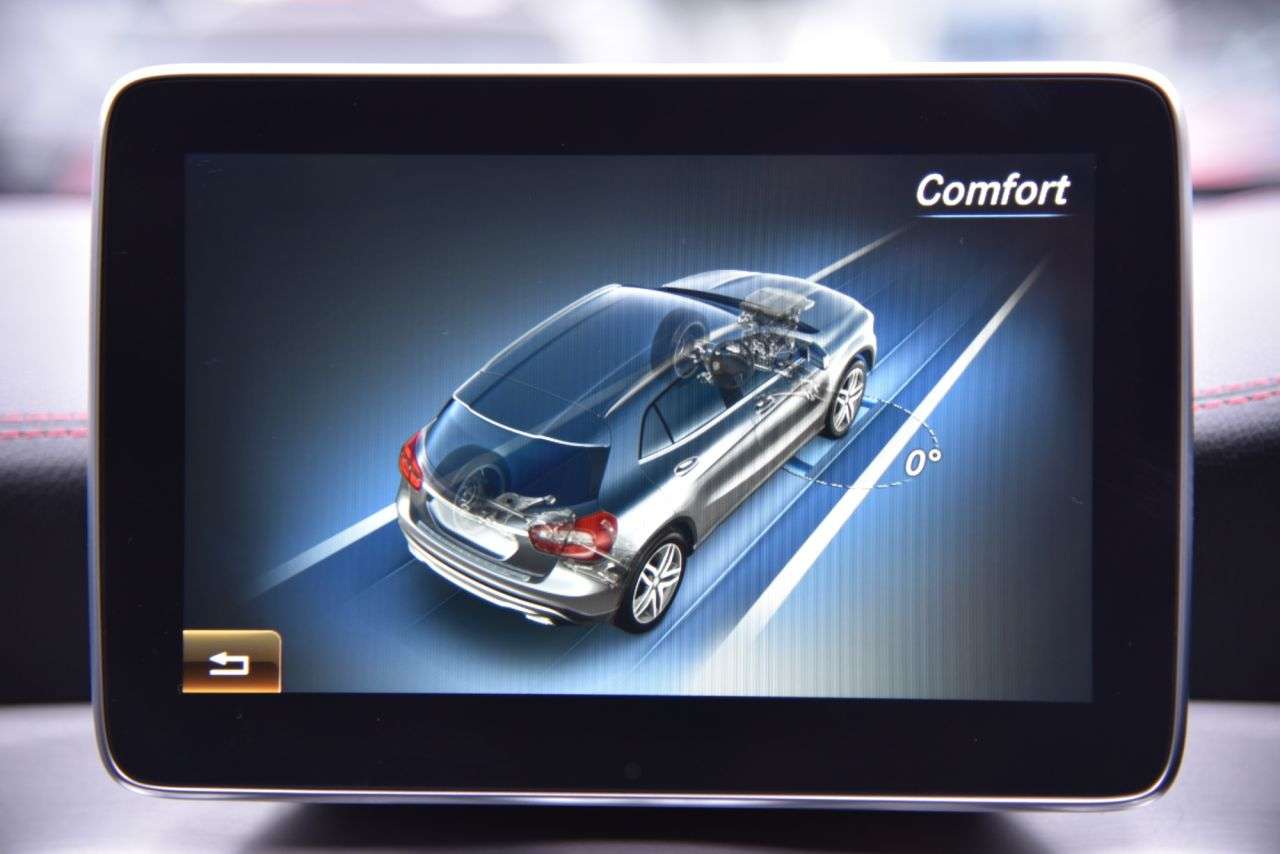 2016 MERCEDES-BENZ GLA 2016 MERCEDES-BENZ GLA