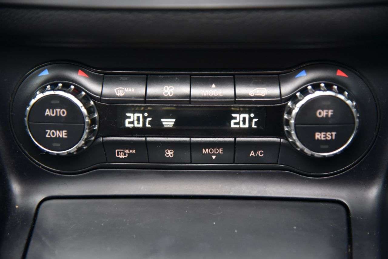 2016 MERCEDES-BENZ GLA 2016 MERCEDES-BENZ GLA