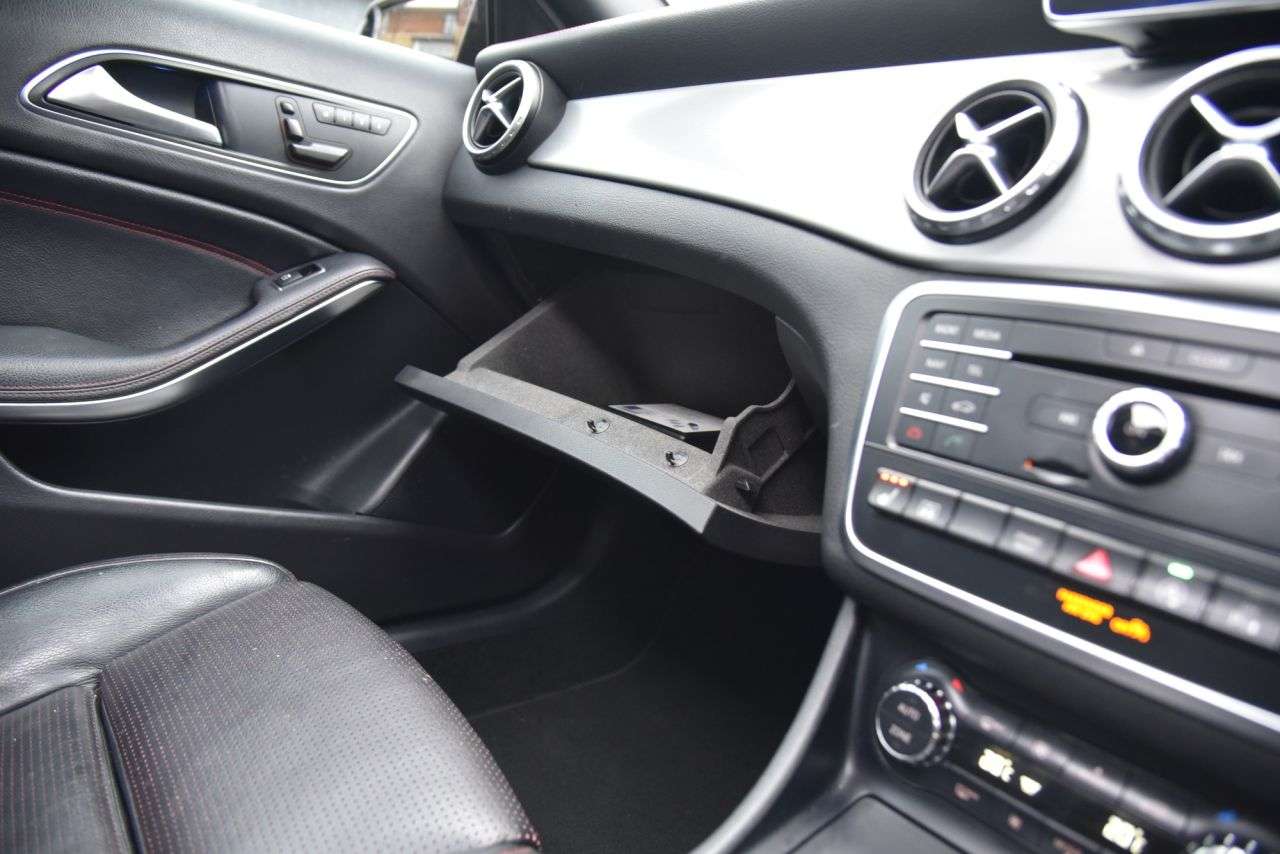 2016 MERCEDES-BENZ GLA 2016 MERCEDES-BENZ GLA