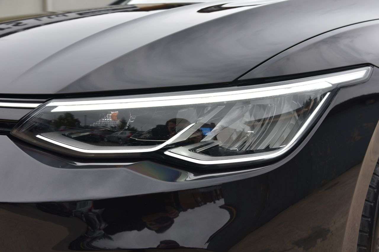 2021 VOLKSWAGEN GOLF 2021 VOLKSWAGEN GOLF