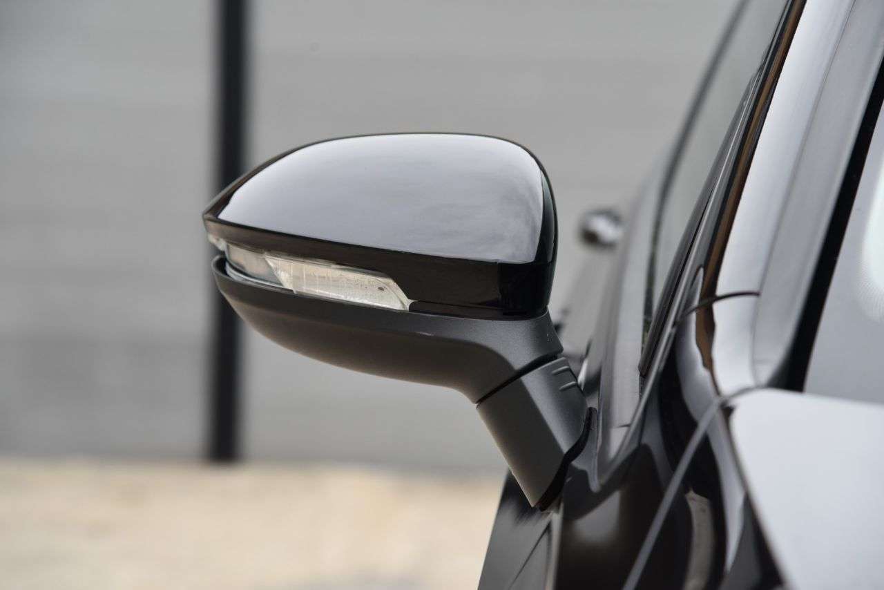 2021 VOLKSWAGEN GOLF 2021 VOLKSWAGEN GOLF