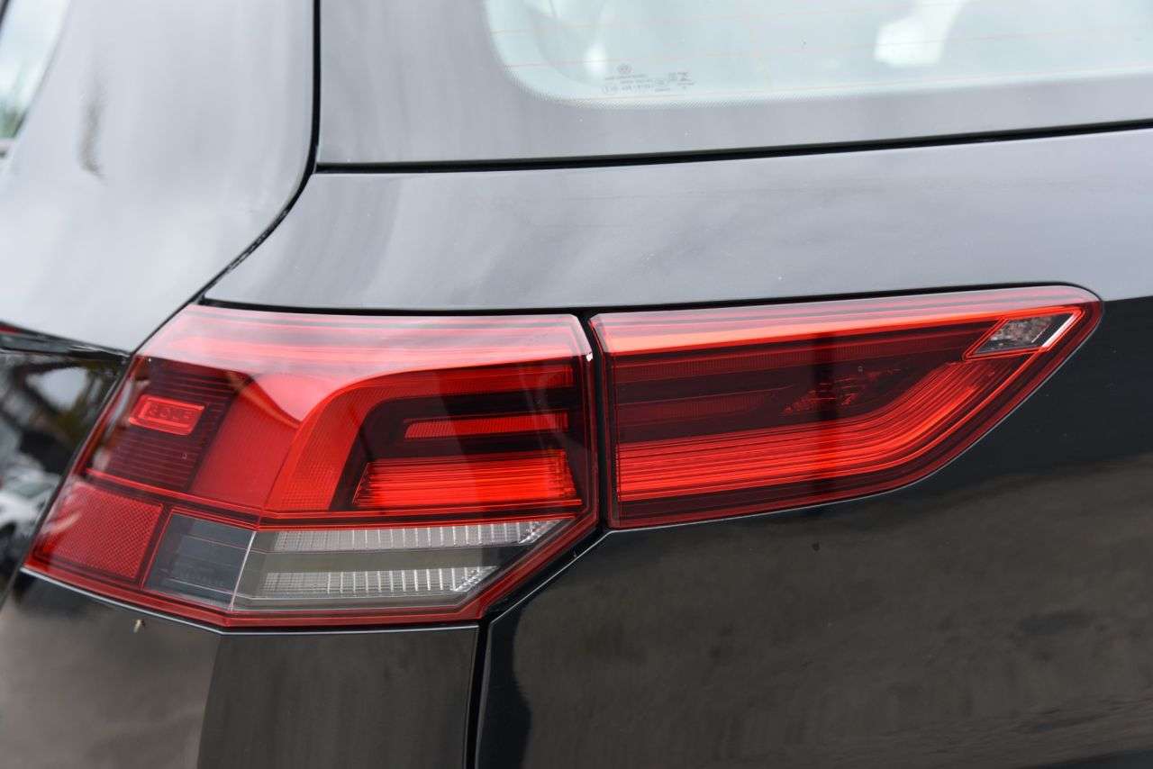 2021 VOLKSWAGEN GOLF 2021 VOLKSWAGEN GOLF