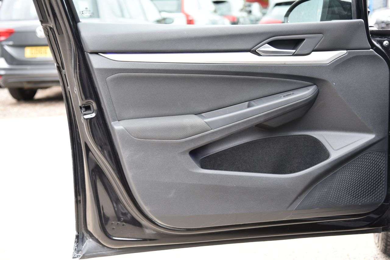 2021 VOLKSWAGEN GOLF 2021 VOLKSWAGEN GOLF