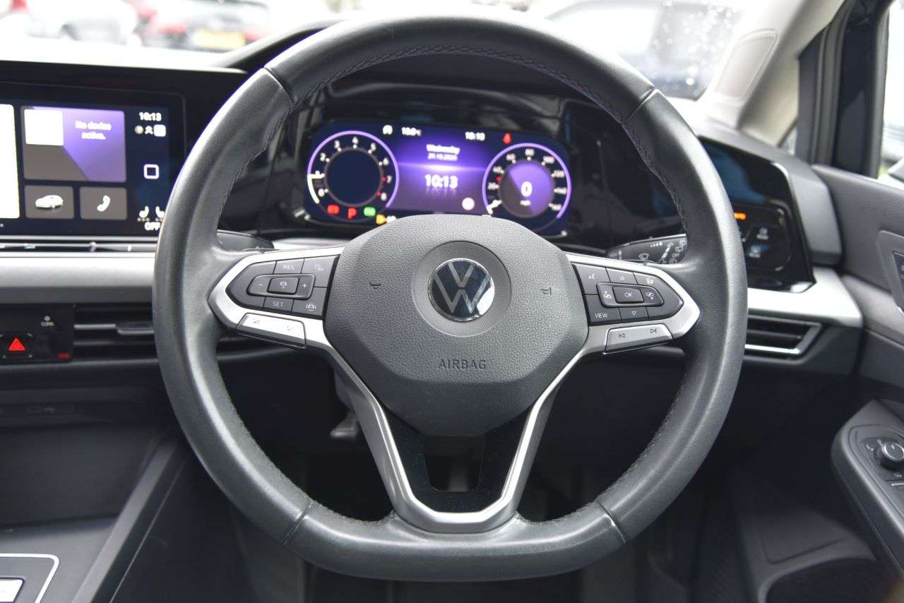 2021 VOLKSWAGEN GOLF 2021 VOLKSWAGEN GOLF