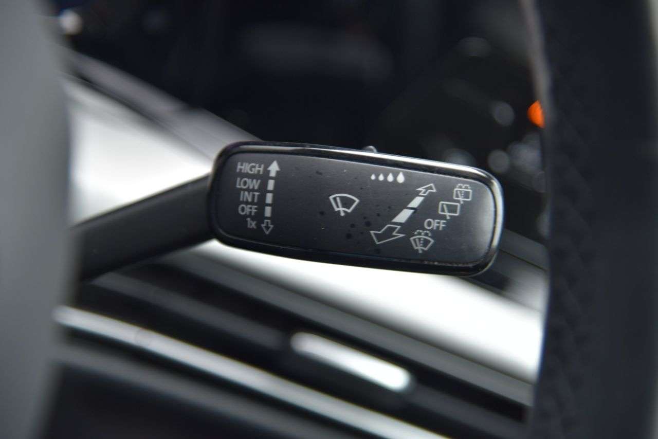 2021 VOLKSWAGEN GOLF 2021 VOLKSWAGEN GOLF