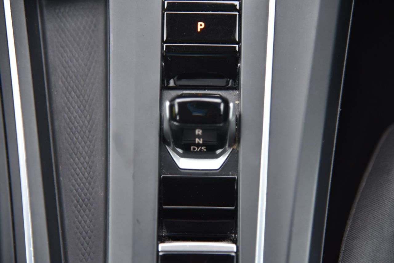 2021 VOLKSWAGEN GOLF 2021 VOLKSWAGEN GOLF