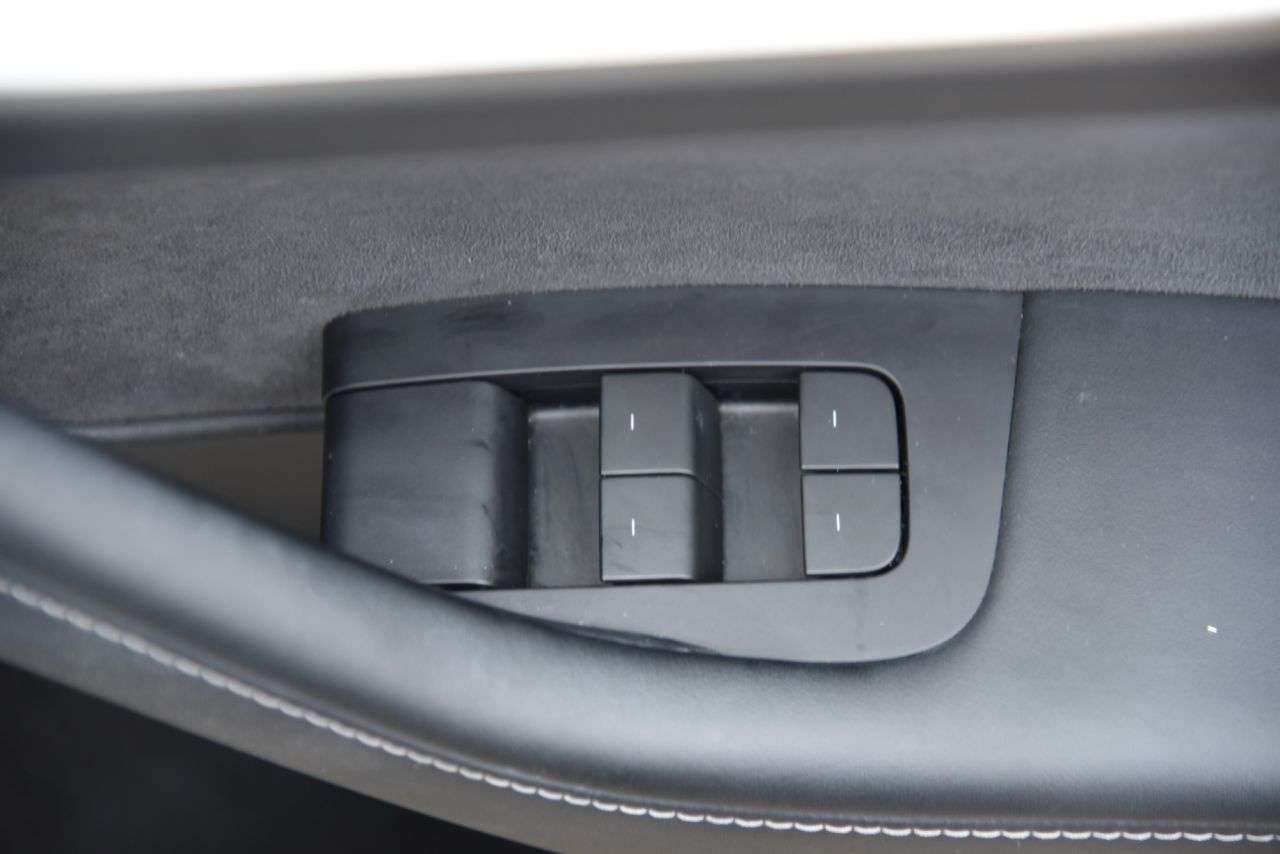 2022 TESLA MODEL Y 2022 TESLA MODEL Y