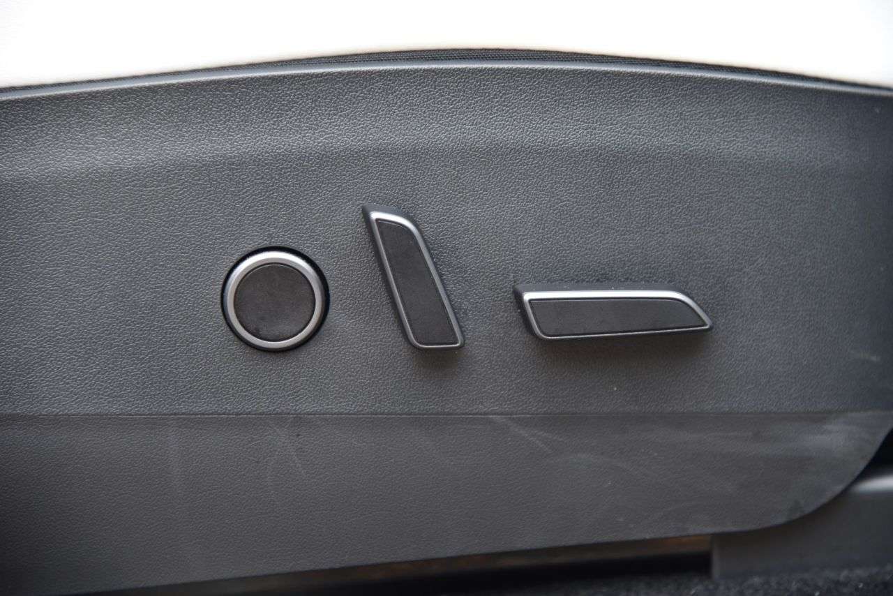 2022 TESLA MODEL Y 2022 TESLA MODEL Y