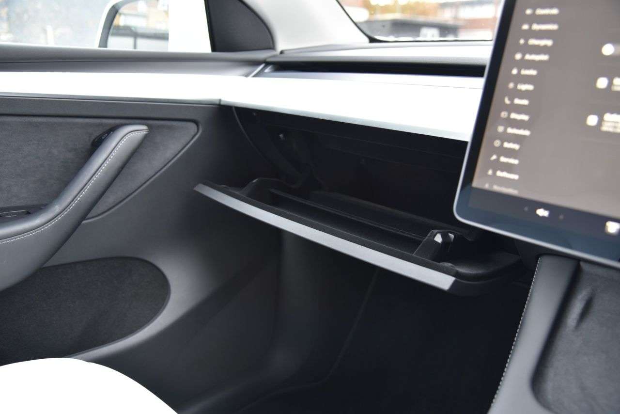 2022 TESLA MODEL Y 2022 TESLA MODEL Y