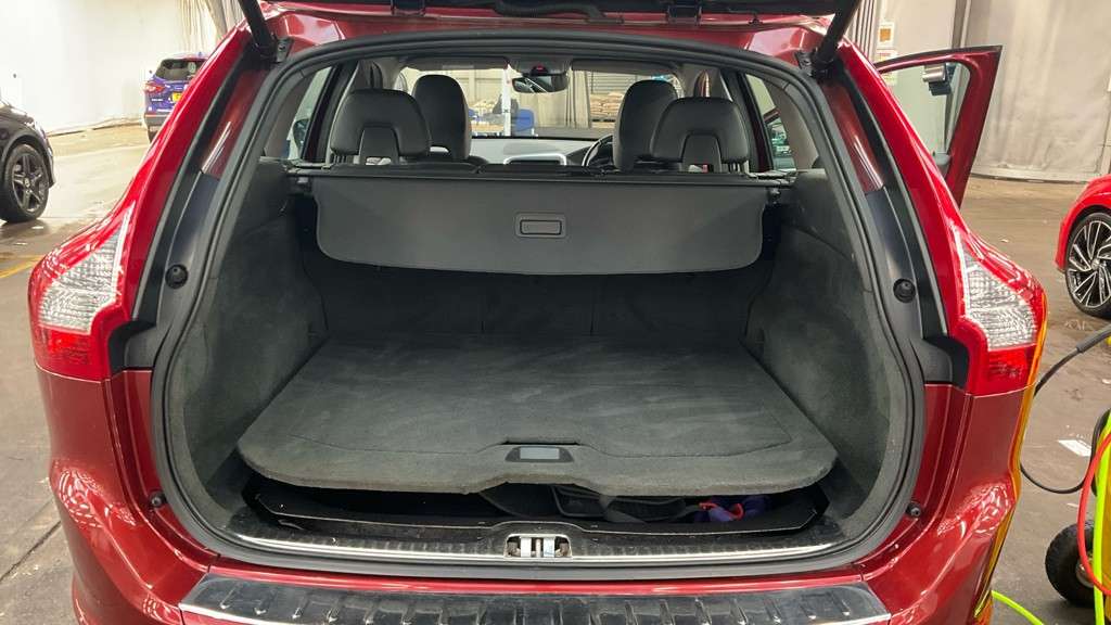 2015 VOLVO XC60 2015 VOLVO XC60