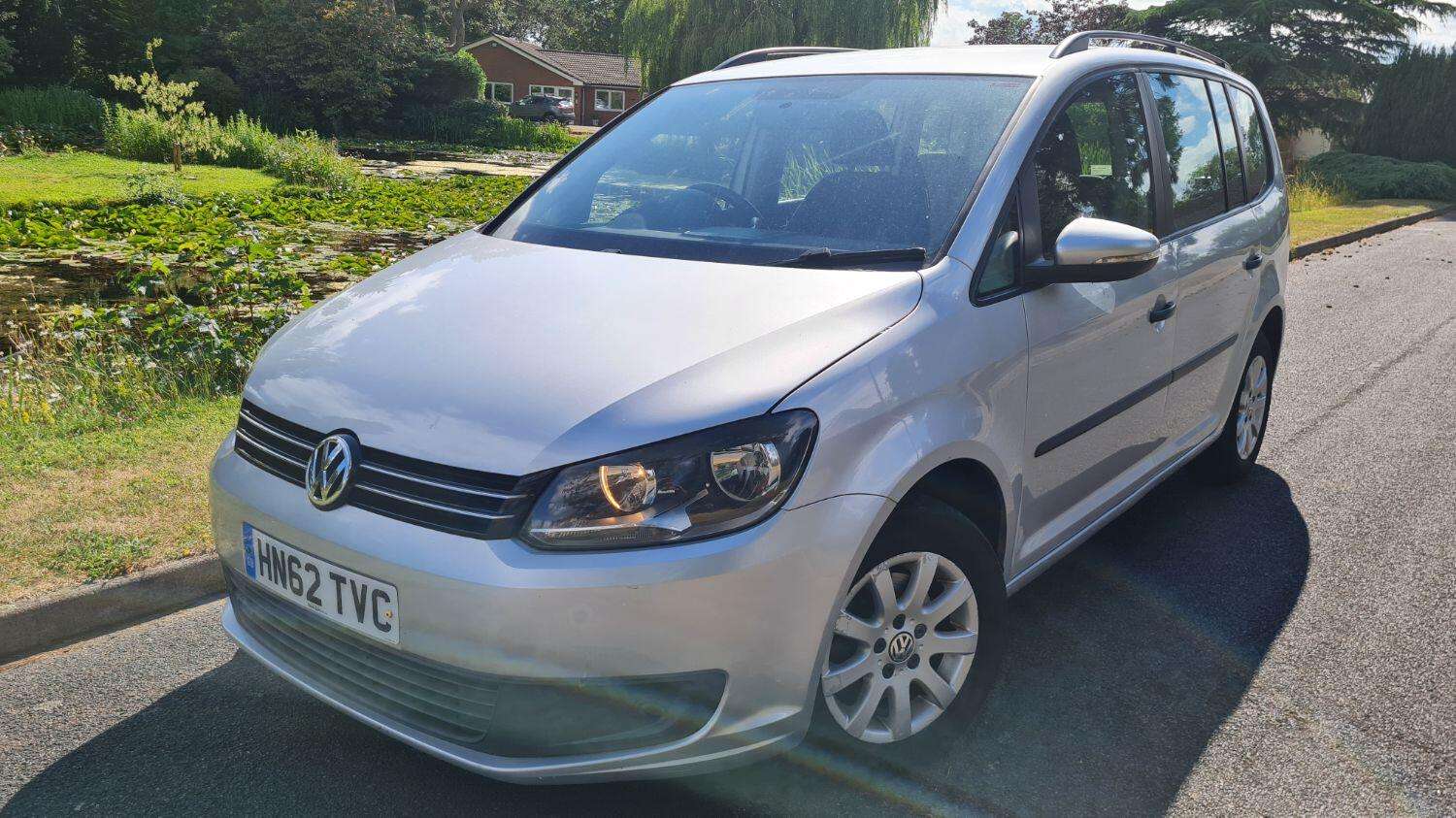 2012 VOLKSWAGEN TOURAN 2012 VOLKSWAGEN TOURAN