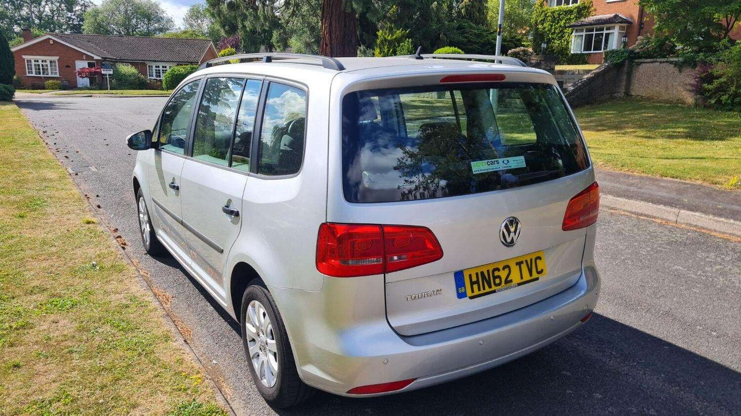 2012 VOLKSWAGEN TOURAN 2012 VOLKSWAGEN TOURAN