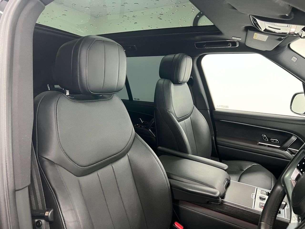 null LAND ROVER RANGE ROVER null LAND ROVER RANGE ROVER