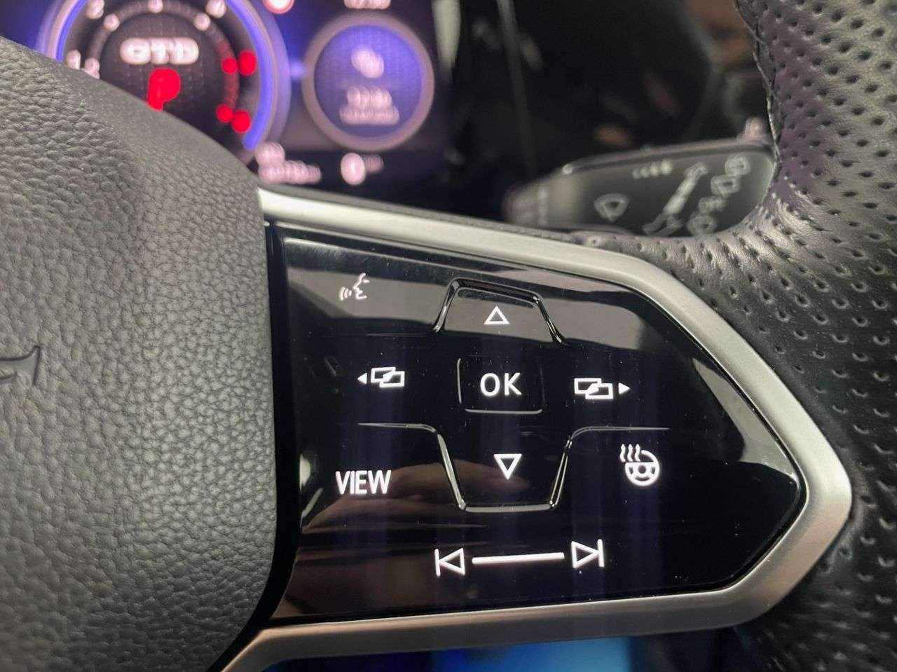 2021 VOLKSWAGEN GOLF 2021 VOLKSWAGEN GOLF