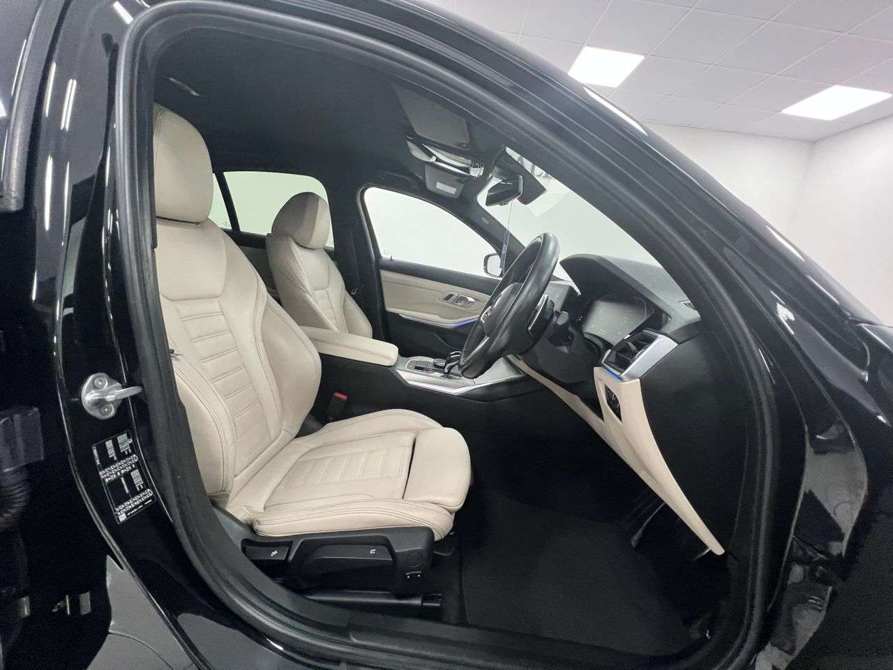 2019 BMW 3 SERIES 2019 BMW 3 SERIES