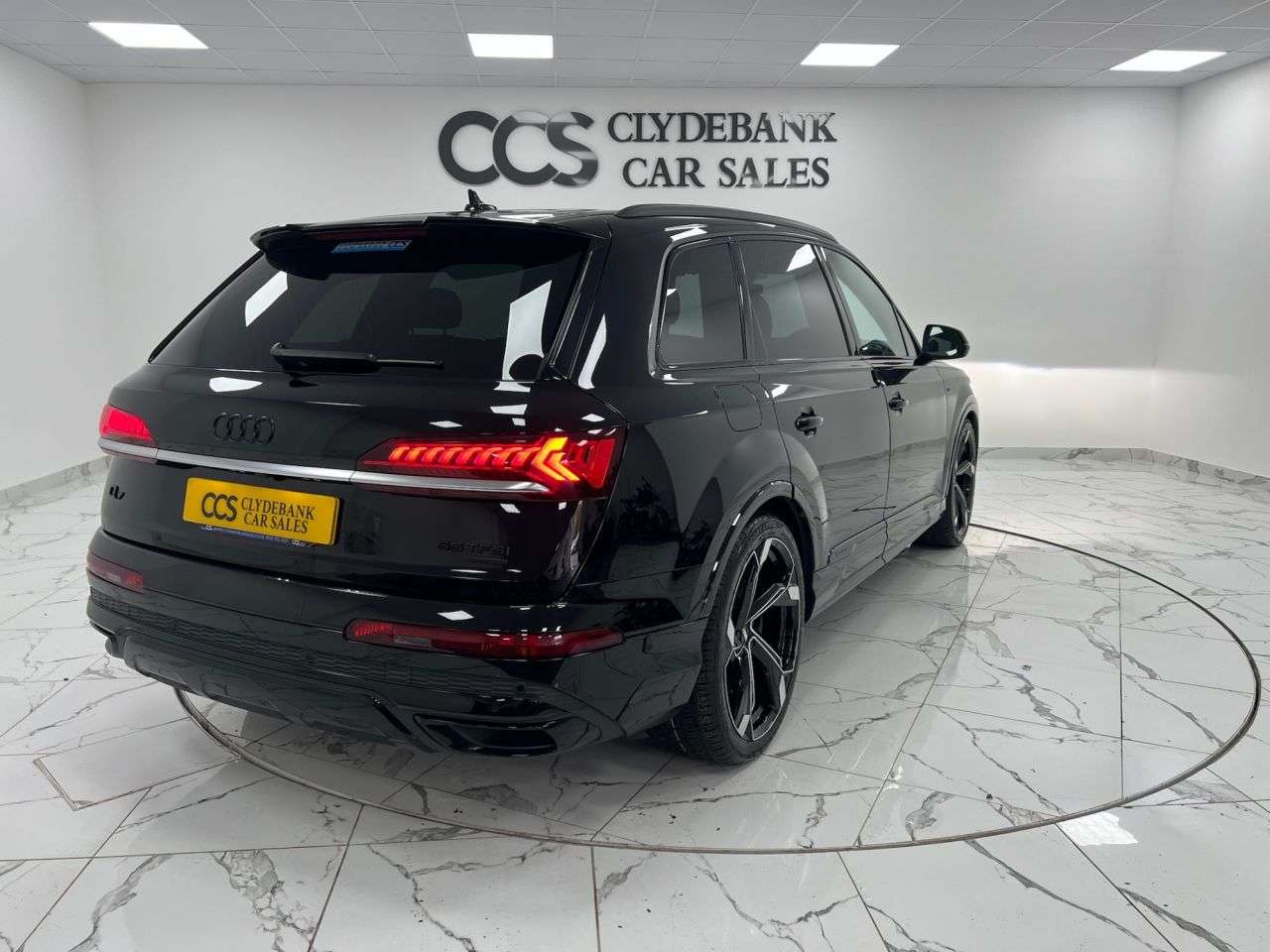 2021 AUDI Q7 2021 AUDI Q7