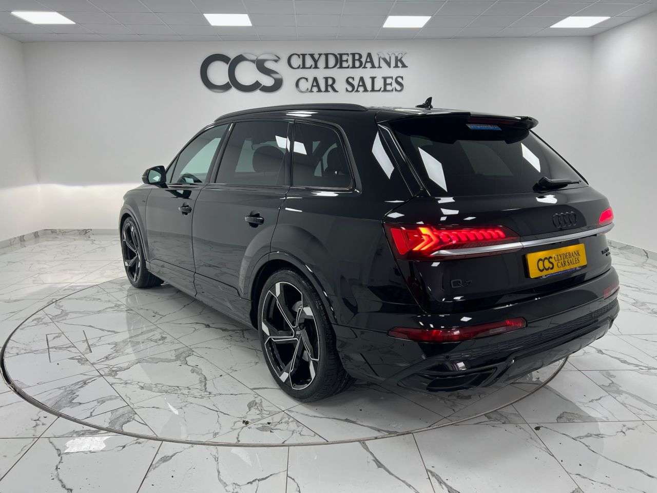 2021 AUDI Q7 2021 AUDI Q7