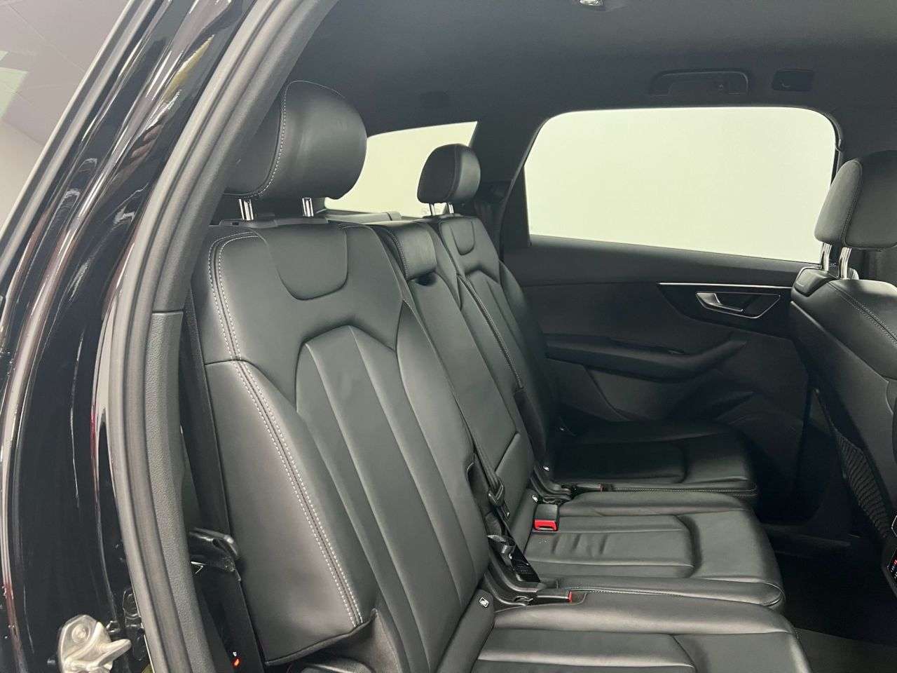 2021 AUDI Q7 2021 AUDI Q7