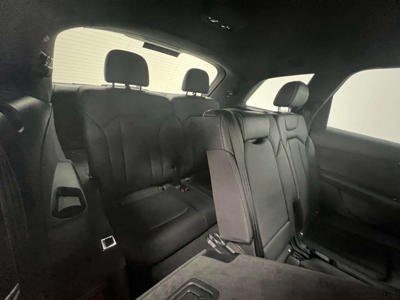 2021 AUDI Q7 2021 AUDI Q7