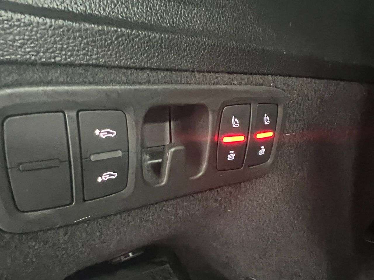 2021 AUDI Q7 2021 AUDI Q7