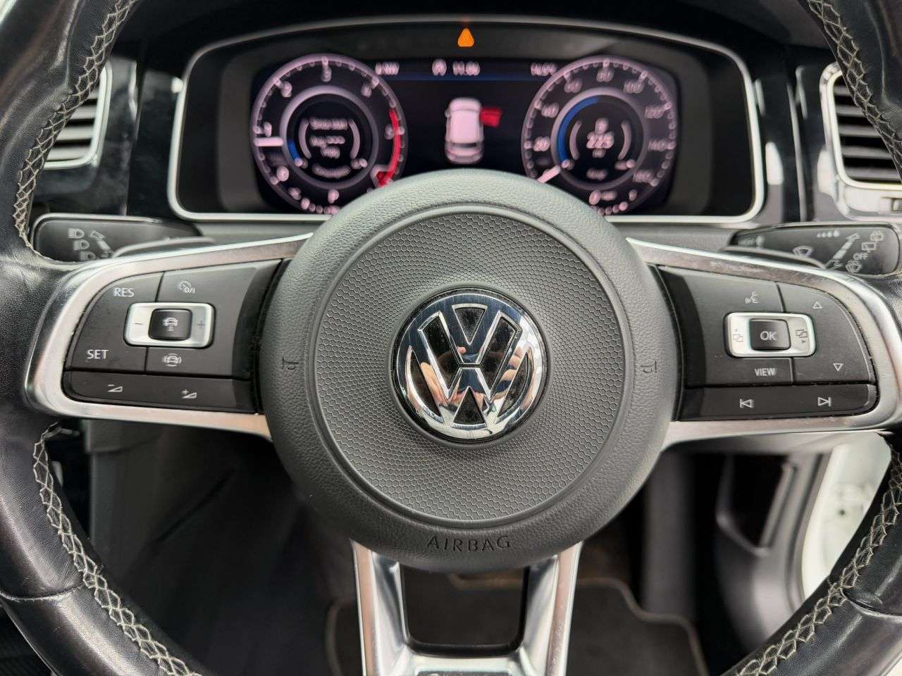 2019 VOLKSWAGEN GOLF 2019 VOLKSWAGEN GOLF
