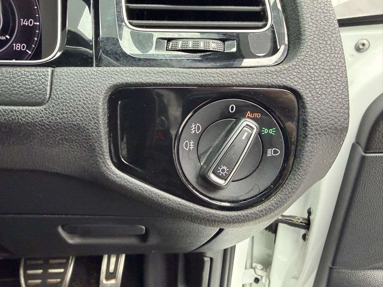 2019 VOLKSWAGEN GOLF 2019 VOLKSWAGEN GOLF