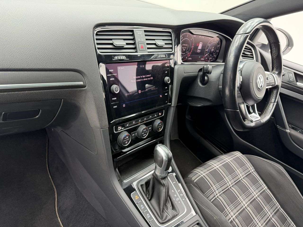 2019 VOLKSWAGEN GOLF 2019 VOLKSWAGEN GOLF