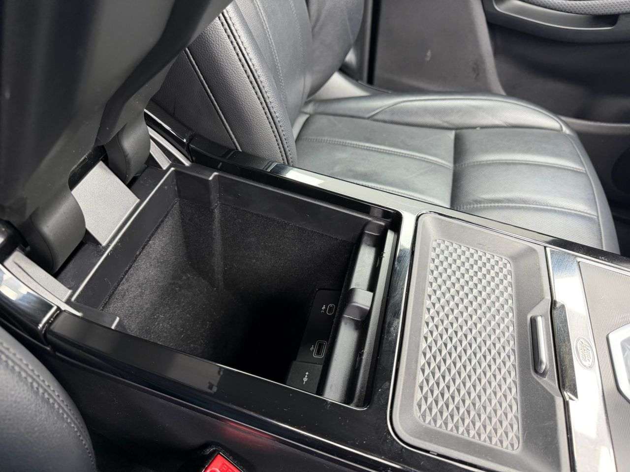 2021 LAND ROVER RANGE ROVER EVOQUE 2021 LAND ROVER RANGE ROVER EVOQUE