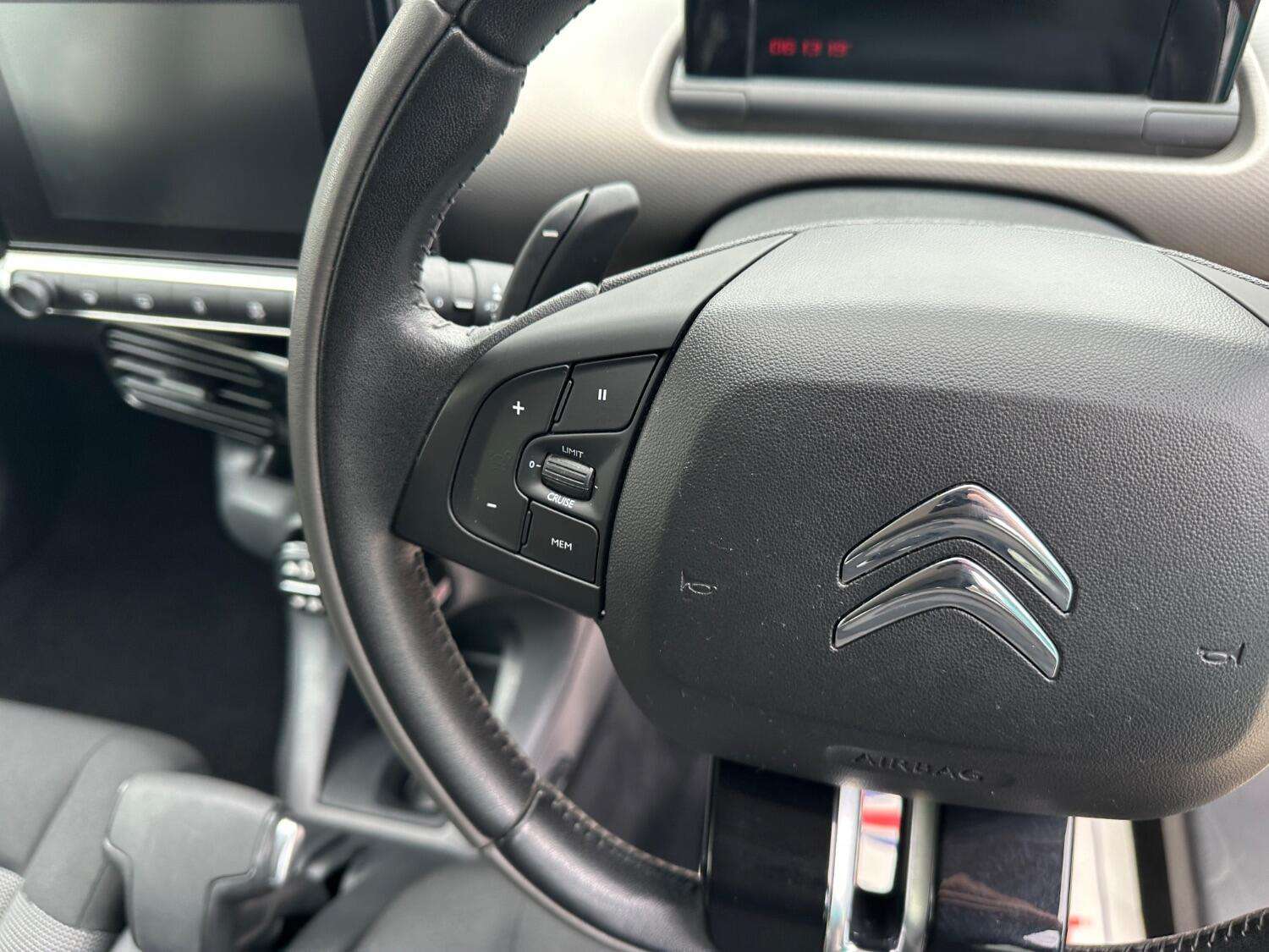 2017 CITROEN C4 CACTUS 2017 CITROEN C4 CACTUS