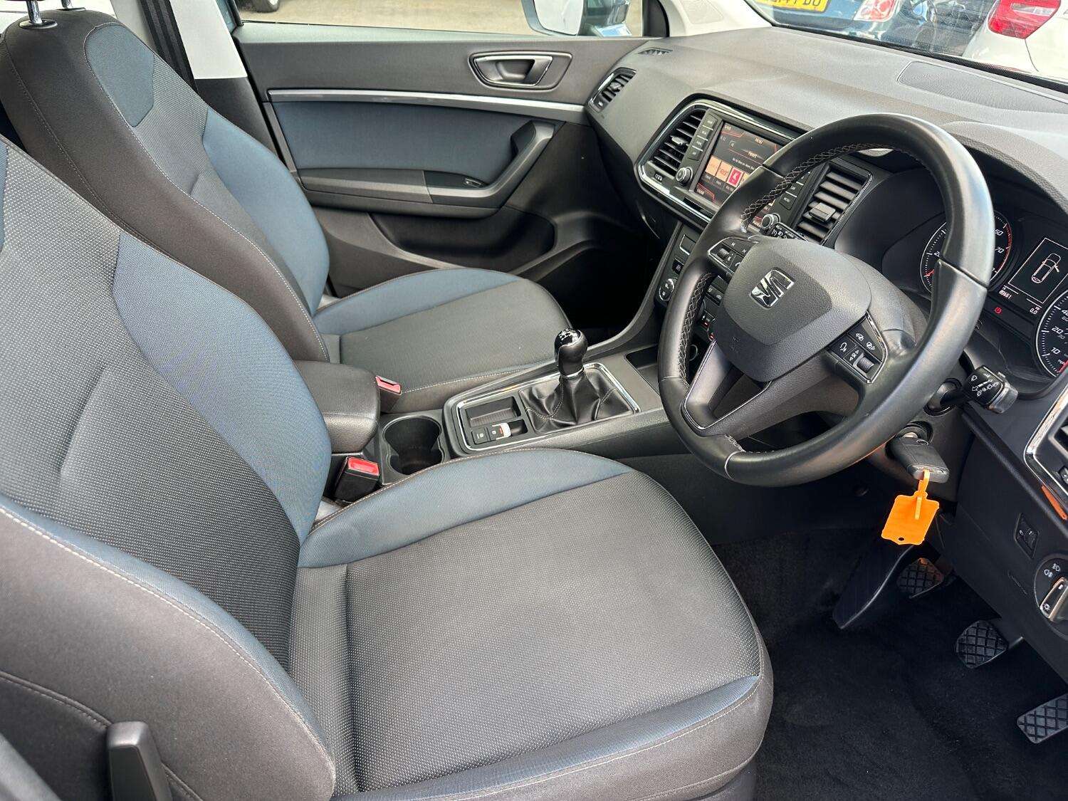 2017 SEAT ATECA 2017 SEAT ATECA