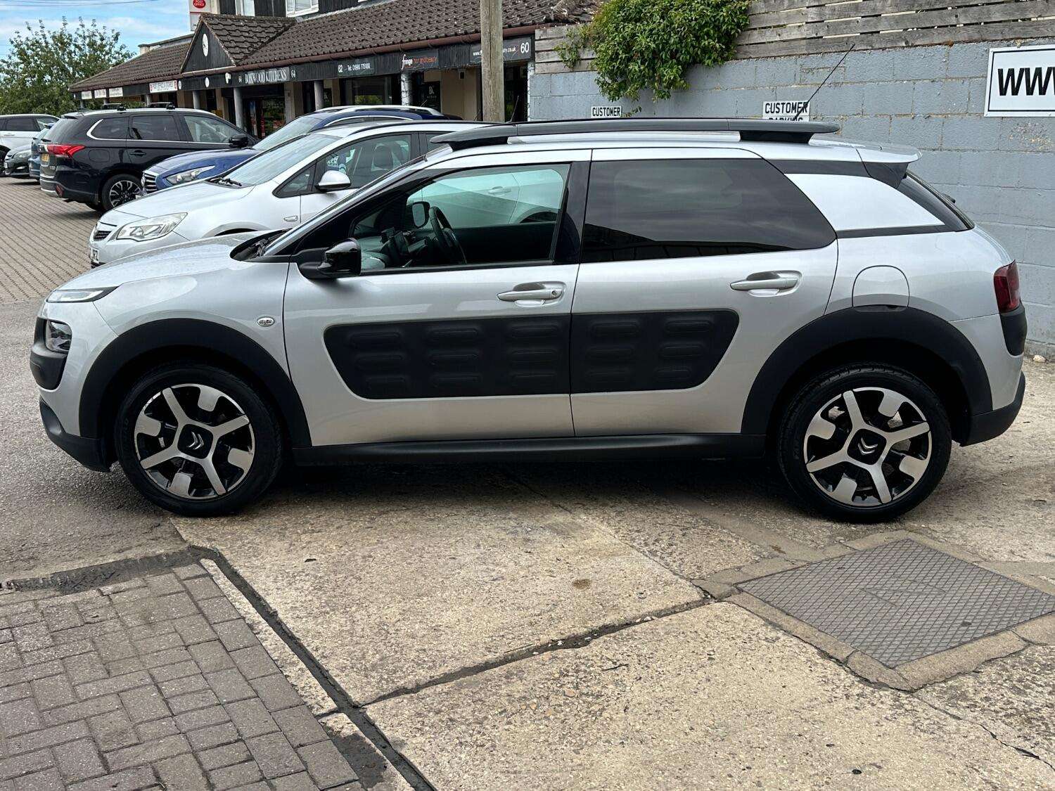 2017 CITROEN C4 CACTUS 2017 CITROEN C4 CACTUS