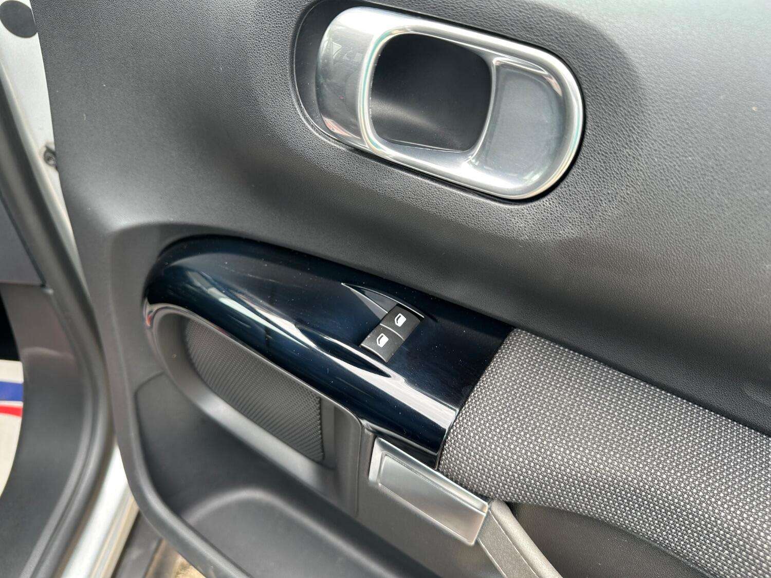 2017 CITROEN C4 CACTUS 2017 CITROEN C4 CACTUS