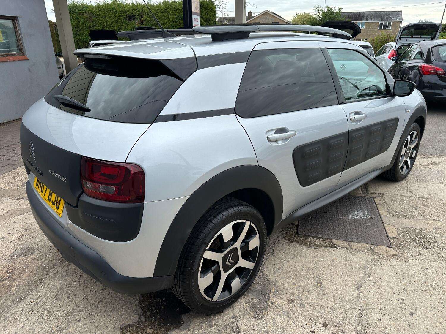 2017 CITROEN C4 CACTUS 2017 CITROEN C4 CACTUS