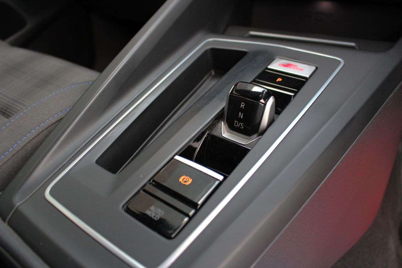 2021 VOLKSWAGEN GOLF 2021 VOLKSWAGEN GOLF