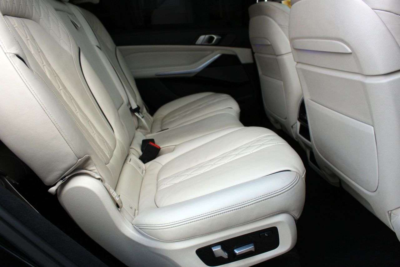 2020 BMW X7 2020 BMW X7