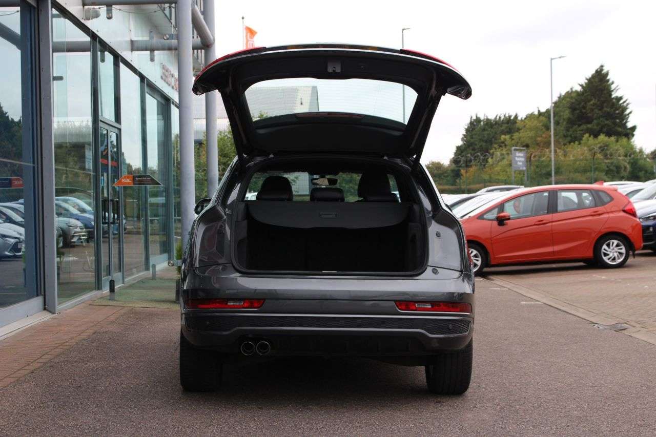 2017 AUDI Q3 2017 AUDI Q3